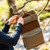 Trapper Kulturbeutel – aus gewachstem Canvas & Leder, zum Aufhängen, riesig & wasserfest