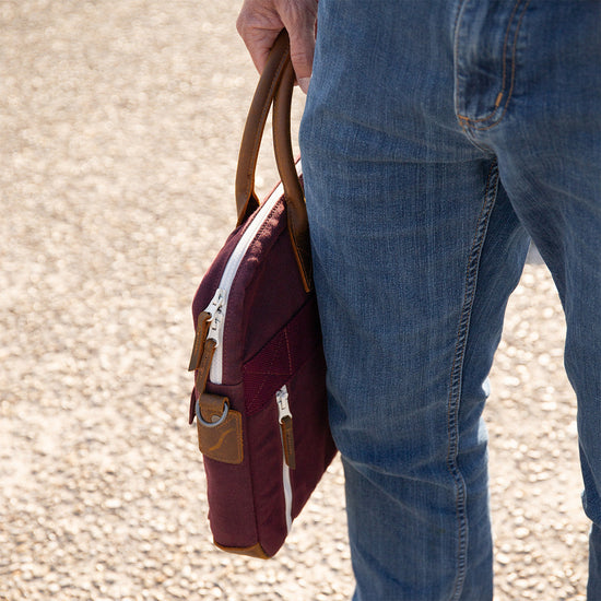 #Nachhaltig #Recycelt #Canvas #Laptoptasche #Wasserfest #Umweltfreundlich #Upcycling #15Zoll #KENAÏ #MinimalDesign