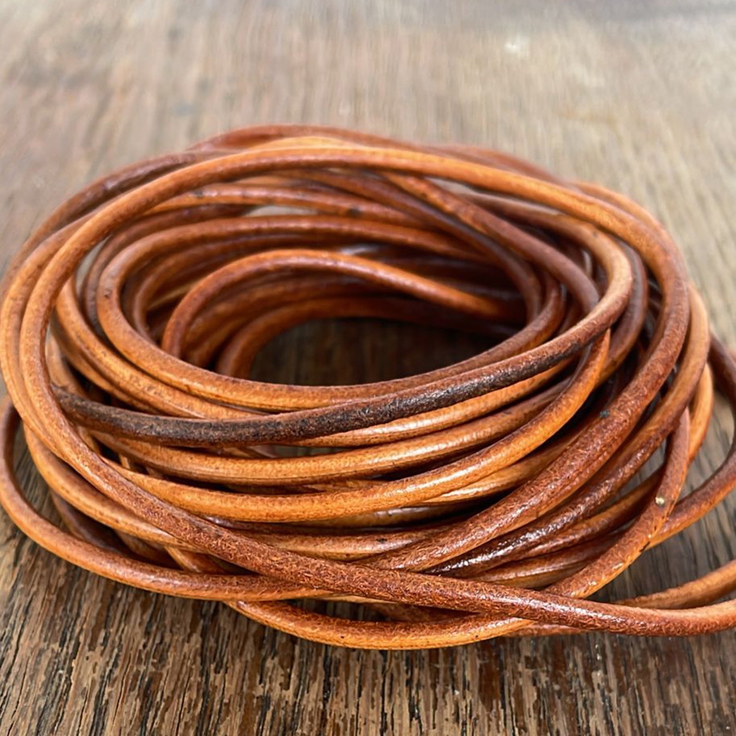 Lederarmband Lederhutband Lederbastelband Geflochtenes Lederband Geflochtenes Hutband aus leder geflochtenes Lederhutband Rundes Lederband Dünnes Lederband 